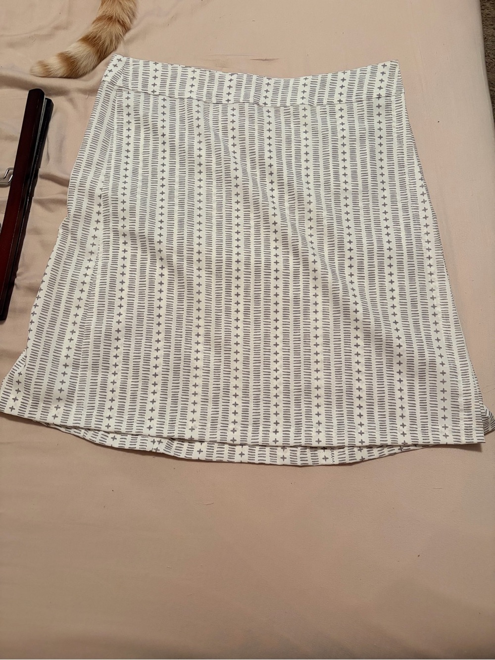 Ripskirt Hawaii White A-Line Skirt with Gray Stripe Pattern